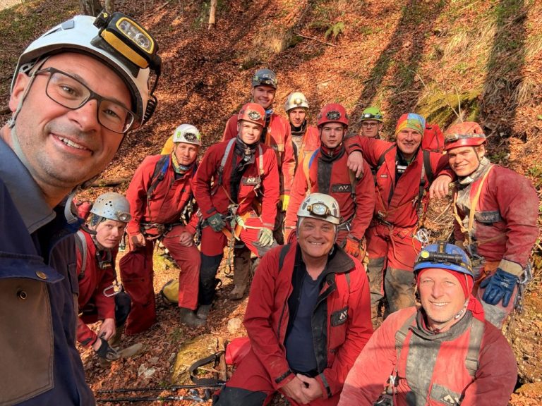 Jurečeva jama – Žirovska trmoglavka